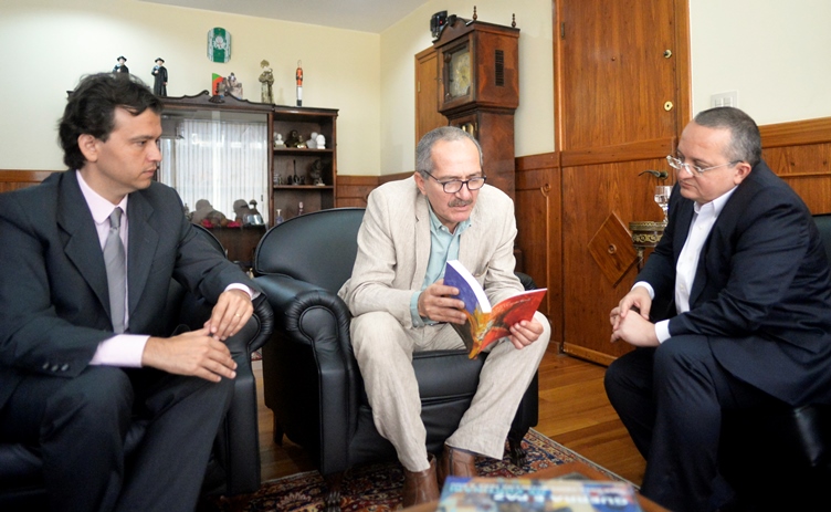 Ministro Aldo e o governador de MT discutem preservação histórica da Guerra da Tríplice Aliança